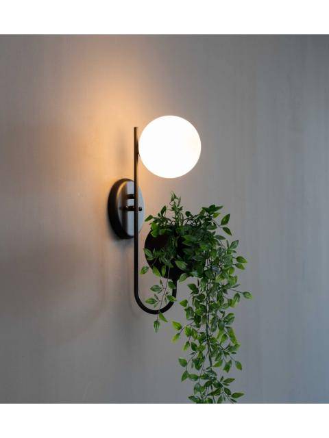Design-wandlamp-met-plantenpot-Florida