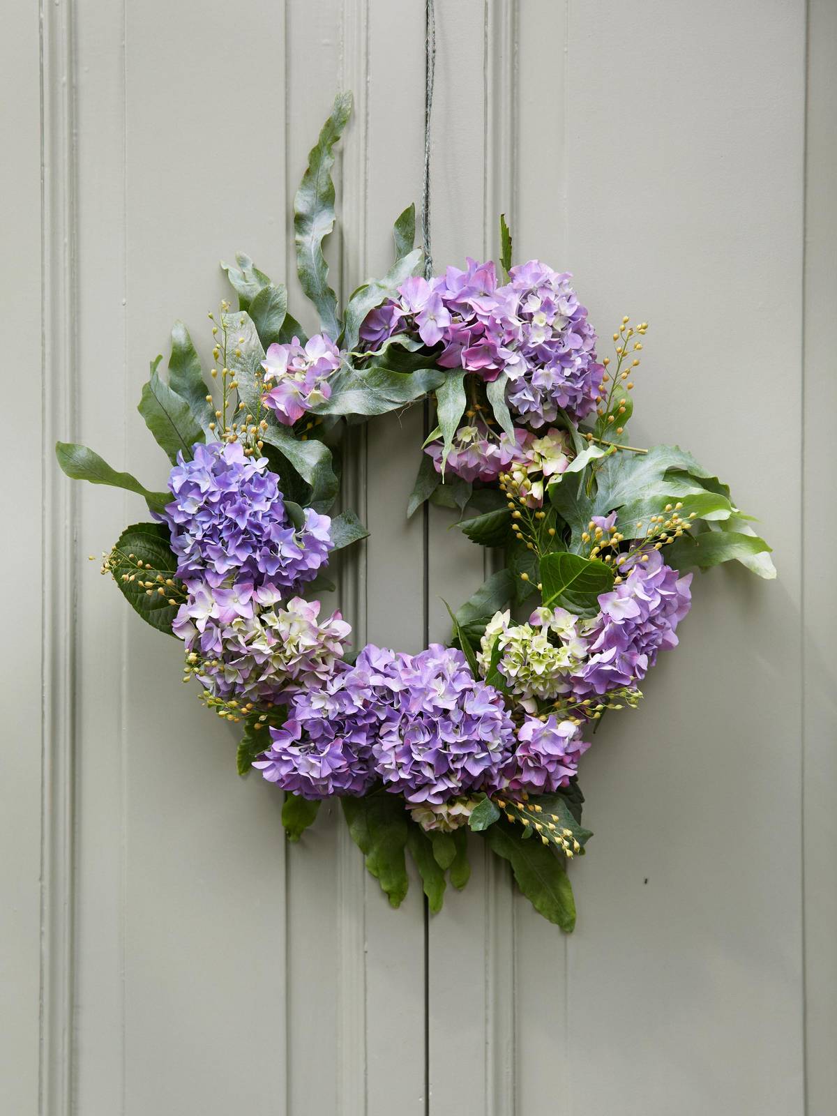 Krans van Hortensia en varen