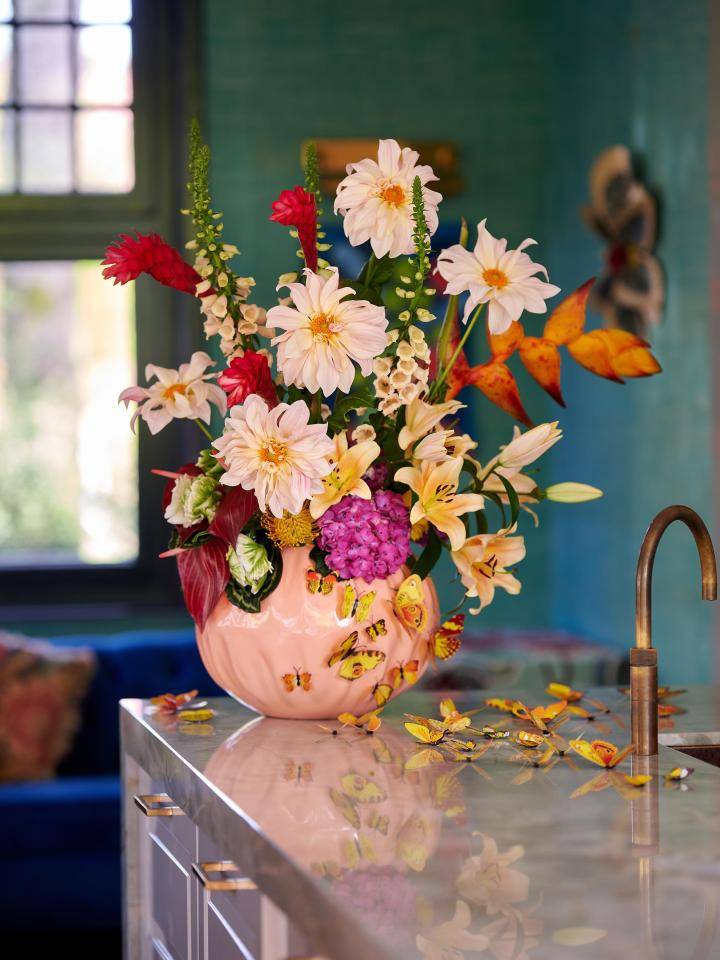 Trends-2025-unique-utopia-bouquet 4_LOW