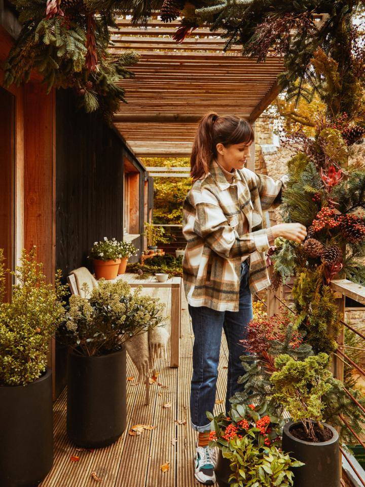 bbh_christmas_porch-44782021-11